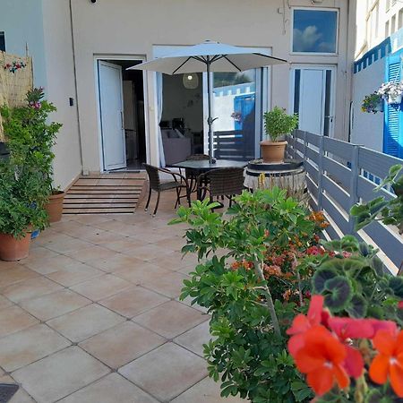 The Getaway Apartment Agia Marina  Ngoại thất bức ảnh