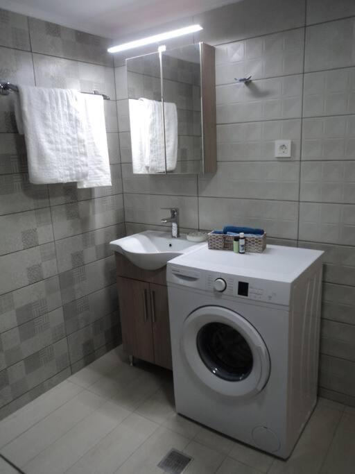 The Getaway Apartment Agia Marina  Ngoại thất bức ảnh