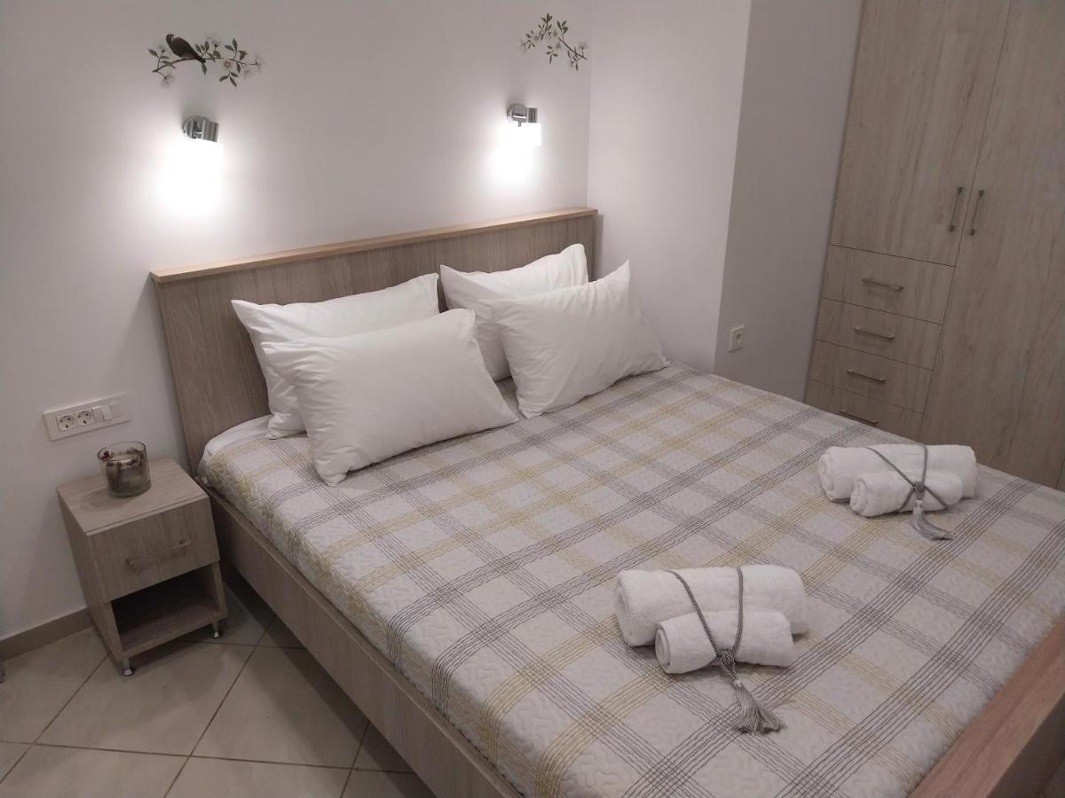 The Getaway Apartment Agia Marina  Ngoại thất bức ảnh
