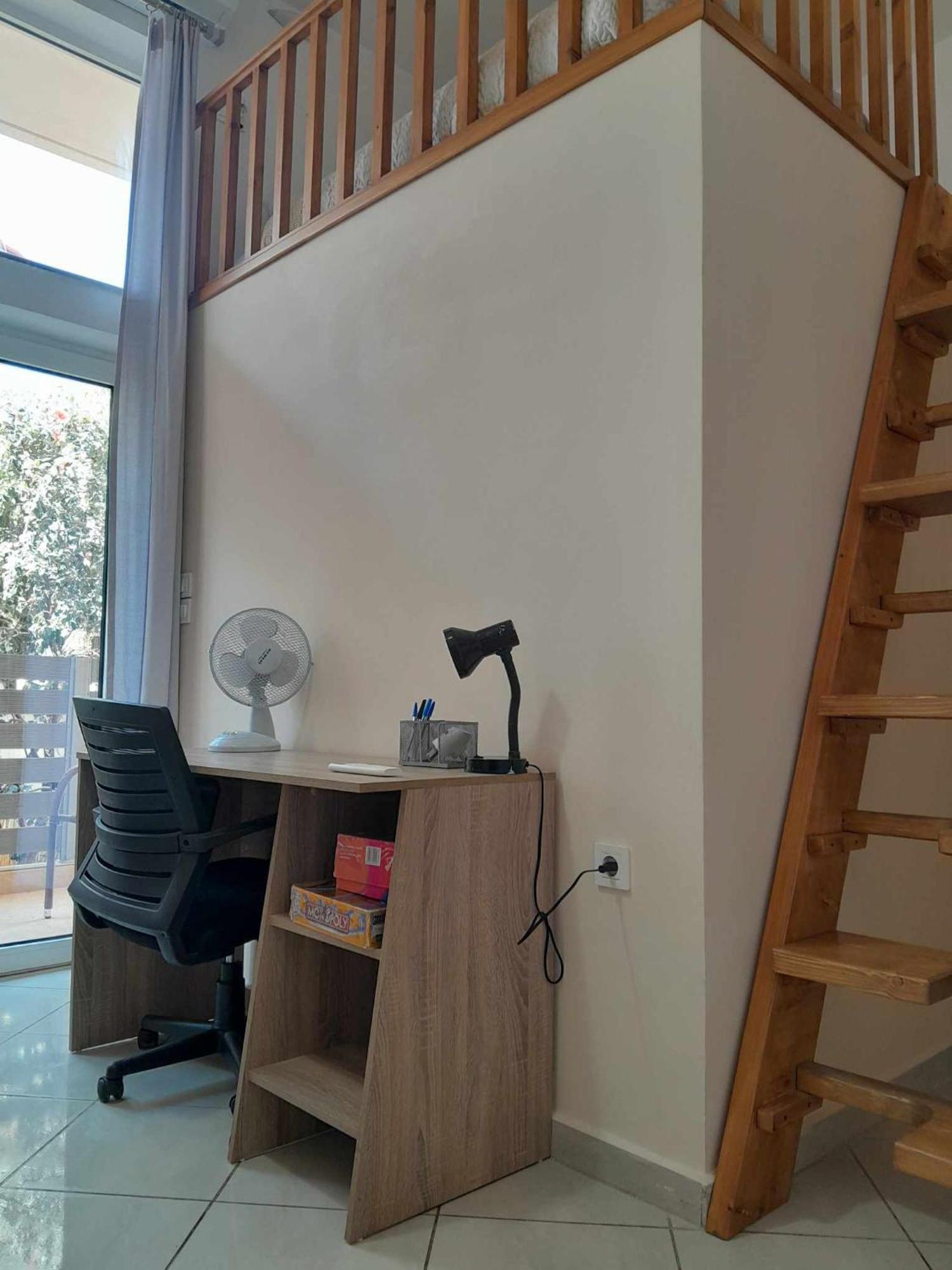 The Getaway Apartment Agia Marina  Ngoại thất bức ảnh